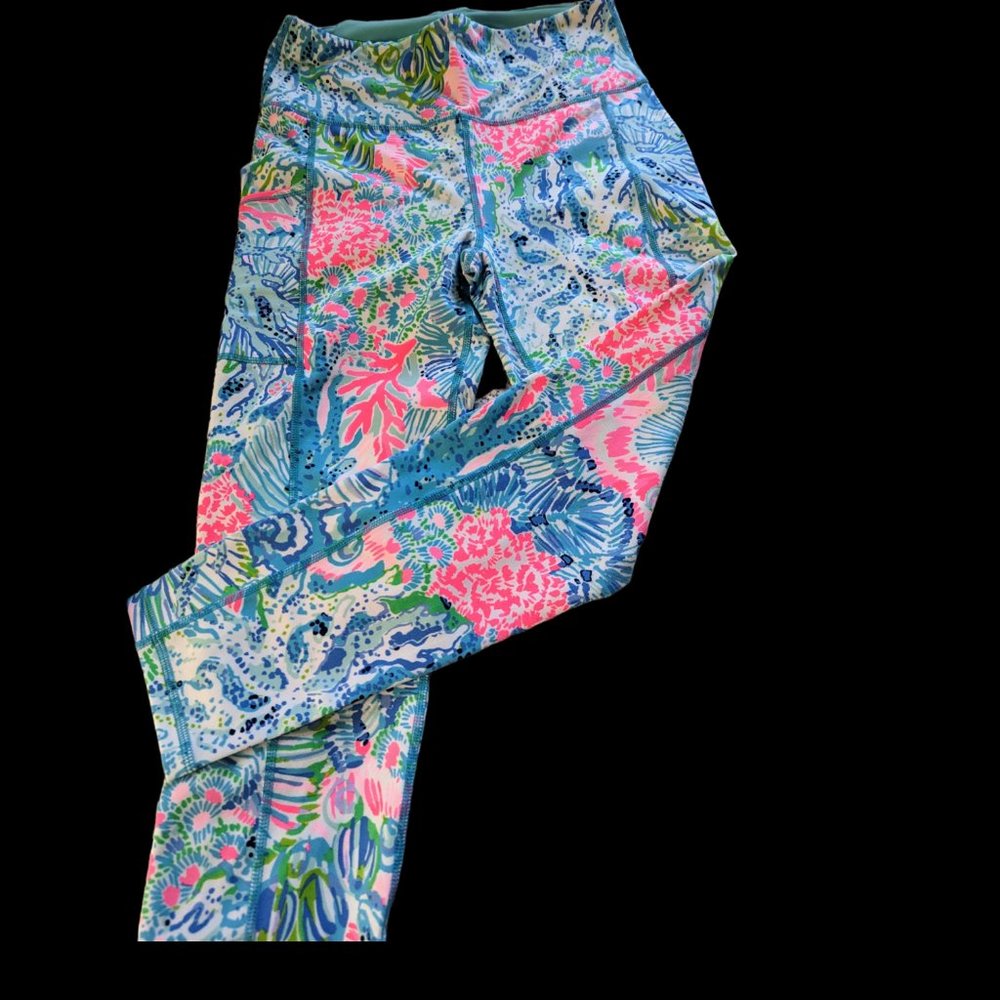 Lilly Pulitzer Luxletic UPF 50+ hi rise 'Sink or Swim' Pattern Size M Yoga Pant
